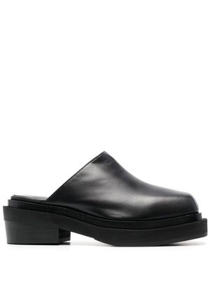 Eckhaus Latta mules Zoe en cuir - Noir