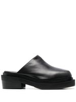 Eckhaus Latta mules Zoe en cuir - Noir