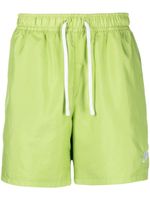 Nike short à logo Swoosh - Vert