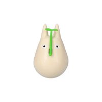 My Neighbor Totoro Round Bottomed Figurine Small Totoro with leaf 5 cm - thumbnail