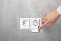 FRITZ!DECT 200 International smart plug - thumbnail