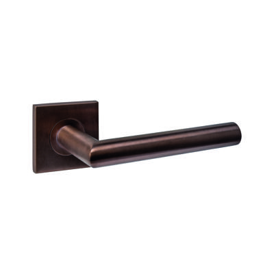 Deurkruk Q 04 op rozet verdekt 53x53x6mm PVD brons