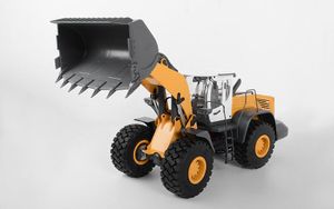 RC4WD 1/14 Scale Earth Mover 870K Hydraulic Wheel Loader