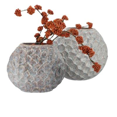 DK Design Bloemenvaas Inga Jada - 2x - plat model - grijs - 24 x 10 cm - moderne vaas - schub motief DK Design Bloemenvaas Inga Jada - 2x - plat model - grijs - 24 x 10 cm - moderne vaas - schub motief