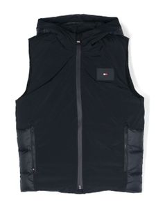 Tommy Hilfiger Junior gilet à patch logo - Bleu