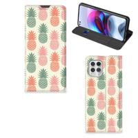 Motorola Moto G100 | Flip Style Cover | Ananas
