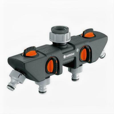 Gardena 4-weg Waterverdeler voor Efficiënte Bewatering - Compatibel met Verschillende Kranen