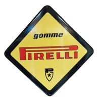 Gomme Pirelli Emaille Bord - 45 x 45cm Gomme Pirelli Emaille Bord - 45 x 45cm