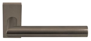 Deurkruk BASICS LB2-19Q32 dubbel geveerd op rechthoekige rozet - brons