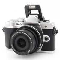 Olympus OM-D E-M10 mark III + 14-42mm f/3.5-5.6 EZ zilver occasion