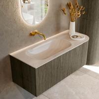 Badmeubel Mondiaz Kurve-Dlux | 115 cm | Meubelkleur Shadow | Wastafelkleur Meli | Solid surface | Wasbak linker zijde spoelbak | Zonder kraangat(en) Badmeubel Mondiaz Kurve-Dlux | 115 cm | Meubelkleur Shadow | Wastafelkleur Meli | Solid surface | Wasbak linker zijde spoelbak | Zonder kraangat(en)