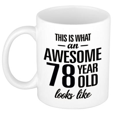 This is what an awesome 78 year old looks like - cadeau koffiemok - 300 ml - verjaardag 78 jaar This is what an awesome 78 year old looks like - cadeau koffiemok - 300 ml - verjaardag 78 jaar