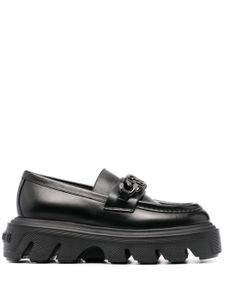 Casadei mocassins en cuir à plaque logo - Noir