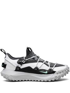 Nike baskets ACG Mountain Fly - Blanc