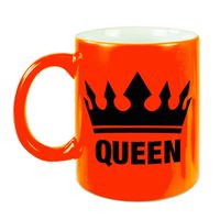 Cadeau Queen mok/ beker fluor neon oranje met zwarte bedrukking 300 ml - feest mokken - thumbnail