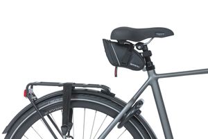 Basil Zadeltas sport design m, waterafstotend, zwart, 1l