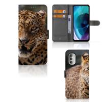 Motorola Moto G51 5G | Telefoonhoesje | Met pasjeshouder | Luipaard