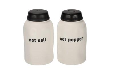 JENS Living - Peper-en zoutvat - 'Not Salt/Not Pepper' - zwart/wit