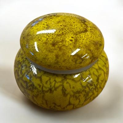 Handgemaakte Gele Keramische Mini-Urn - Home & Living - Spiritueelboek.nl