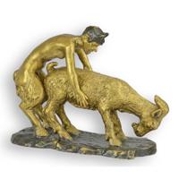 BRONZEN BEELD VAN EEN FAUN EN GEIT - thumbnail