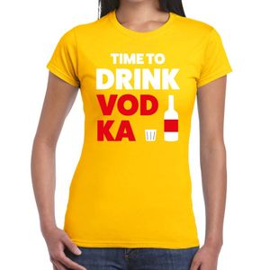 Time to drink Vodka tekst t-shirt geel dames