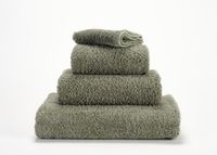 Abyss Abyss & Habidecor Super Pile Handdoek 60x110 277 laurel