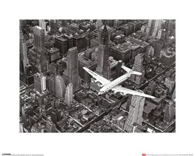 Kunstdruk Time Life DC-4 Over Manhattan 40x50cm