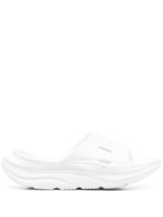 HOKA claquettes Ora Recovery - Blanc