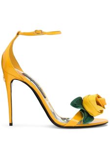 Dolce & Gabbana sandales en cuir à fleurs appliquées - Jaune