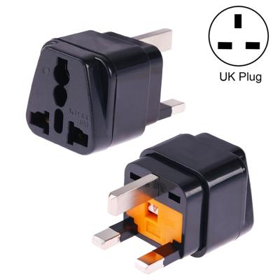 Draagbare universele socket naar UK Plug Power Adapter reislader met fuse (zwart)