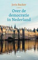 Over de democratie in Nederland (Hardback)