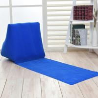 Buiten strand PVC dikke stroomden strand mat opblaasbare driehoek pad grootte: 150x38x46cm (blauw)