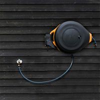 Fiskars Wandbevestiging voor automatische slanghaspel | XL 1027095 - thumbnail