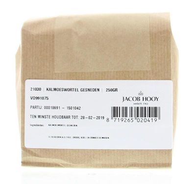 Kalmoeswortel ongeschild gesneden