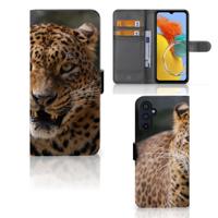 Samsung Galaxy M14 | Telefoonhoesje | Met pasjeshouder | Luipaard
