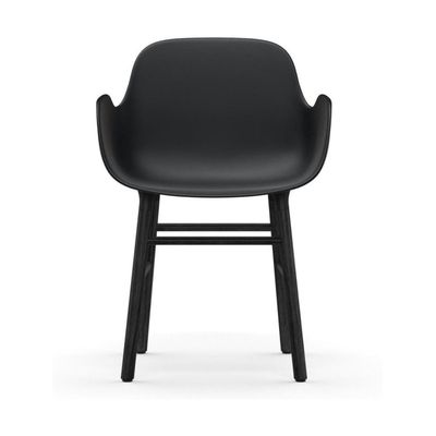 Normann Copenhagen Form armstoel Black vierpoot zwart eikenhout