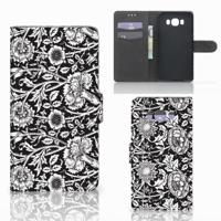 Samsung Galaxy J7 2016 Hoesje Black Flowers