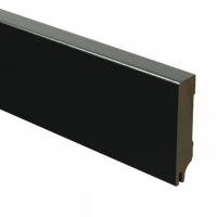 MDF Moderne plint 70x15 voorgelakt RAL9005 + uitsparing - lengte 240cm
