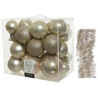 Kerstversiering kerstballen 6-8-10 cm met folieslingers pakket parel/champagne van 28x stuks