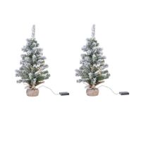 2x stuks kunstboom/kunst kerstboom met sneeuw en licht 60 cm - thumbnail