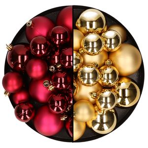 Kerstversiering kunststof kerstballen mix donkerrood/goud 4-6-8 cm pakket van 68x stuks