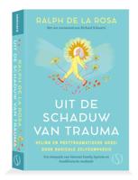 Uit de schaduw van trauma (Paperback)