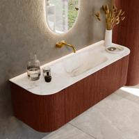 Badmeubel Mondiaz Kurve-Dlux | 140 cm cm | Meubelkleur Ruby | Wastafelkleur Frappe | Solid surface | Wasbak midden spoelbak | Zonder kraangat(en) Badmeubel Mondiaz Kurve-Dlux | 140 cm cm | Meubelkleur Ruby | Wastafelkleur Frappe | Solid surface | Wasbak midden spoelbak | Zonder kraangat(en)