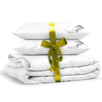 2-Persoons Beddengoed pakket: 2 Hoofdkussens + All Season Dekbed - 200 x 200 cm - Voor - Vulling: - 200x200 cm - - Inclusief Topper -