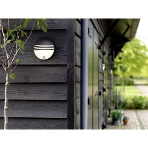 Philips LED Yarrow 172973016 Buitenlamp met bewegingsmelder (wand) LED LED vast ingebouwd 6 W Zwart