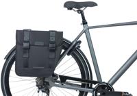Dubbele fietstas Basil Tour Double 28 liter 34 x 14 x 34 cm - zwart