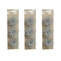 Kerstboomversiering Bloemen - 18x stuks - 11 cm - zilver glitter - op clip - ornament