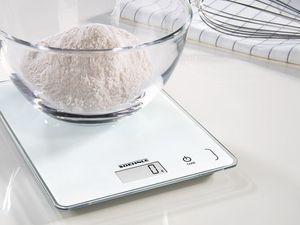 Soehnle KWD Page Compact 300 Digitale keukenweegschaal Met wandbevestiging Weegbereik (max.): 5 kg Wit