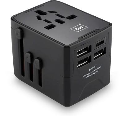 Universele Wereldstekker USB-C en 3 USB poorten voor ruim 160 landen