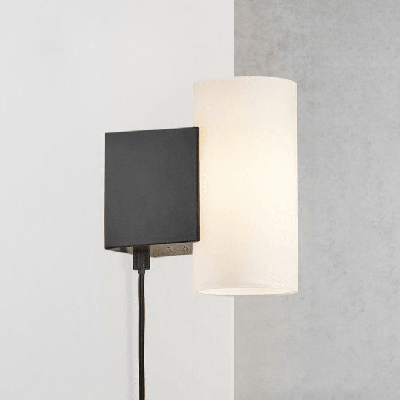 Wandlamp Leeslamp met ingebouwde LED zwart wit &apos;Mona&apos; Nordlux met stekker en schakelaar Moodmaker